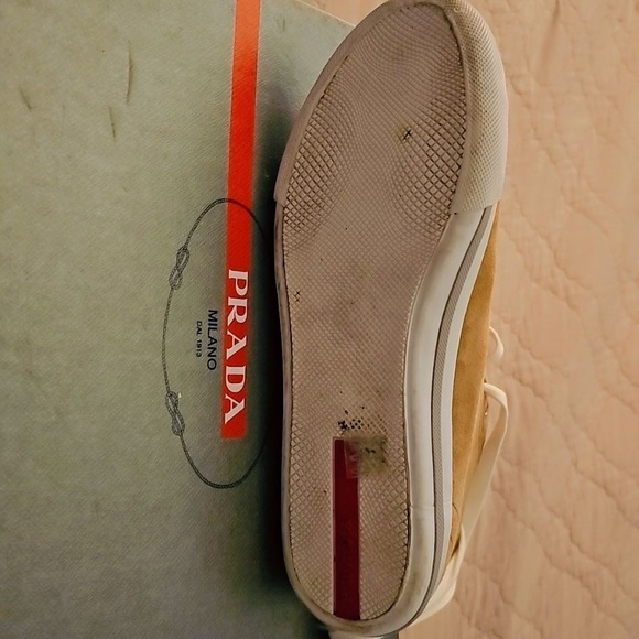 PRADA Hi Top Sneakers - Picture 3 of 3